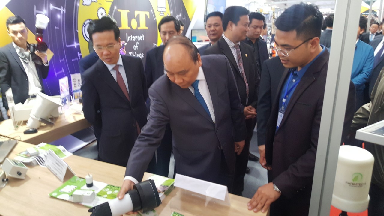 Hành trình tạo ra mạng xã hội nhà nông tích hợp IoT đầu tiên của Việt Nam - Ảnh 2.