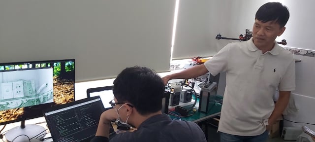Chuyên gia hàng đầu drone Việt: Ứng dụng drone trong nông nghiệp sẽ như máy cày thay thế con trâu - Ảnh 2.