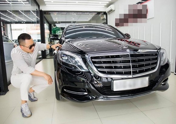 Xe sang Maybach S500 của &quot;ông bầu&quot; Vũ Khắc Tiệp có gì đặc biệt? - Ảnh 2.