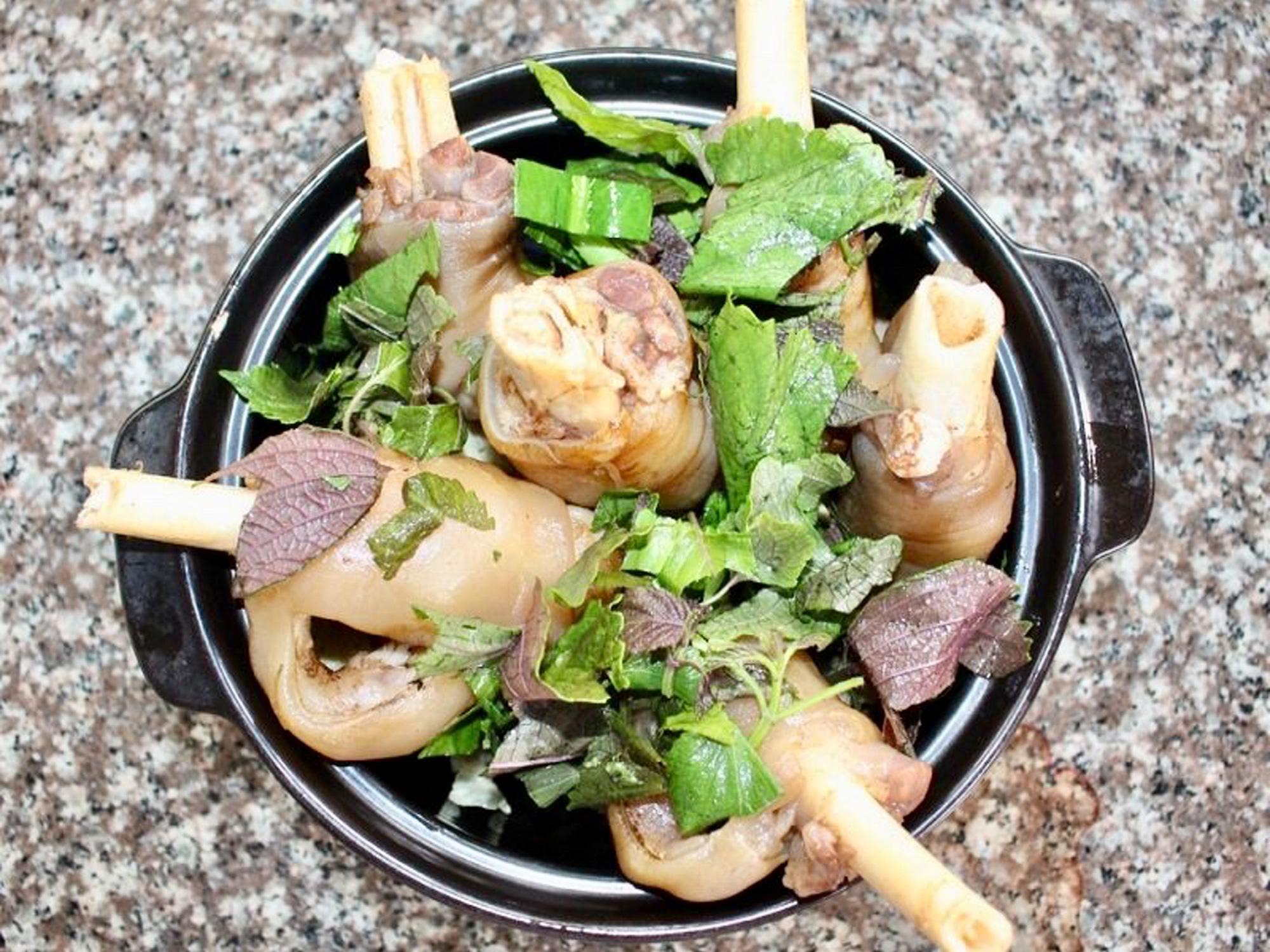 Đặc sản dê núi Ninh Bình thu hút khách du lịch - Ảnh 4.