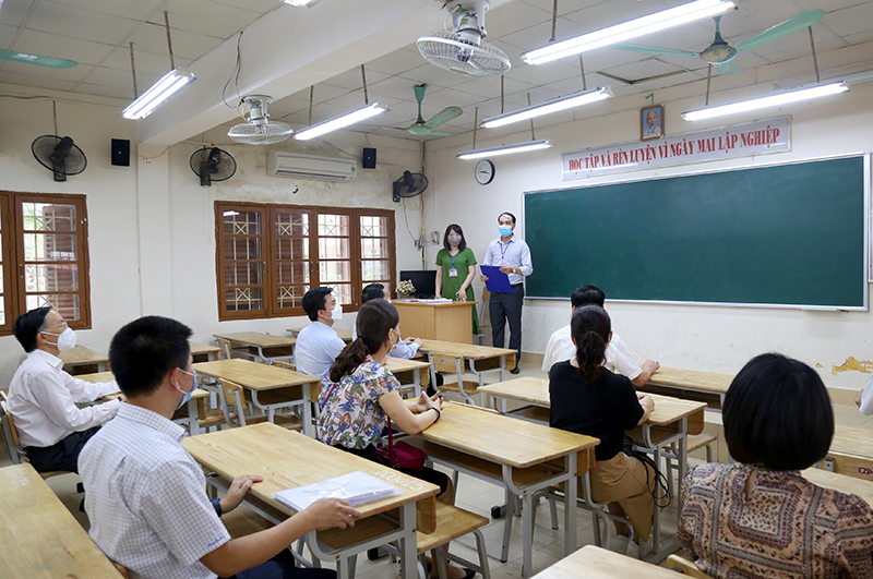 Kiểm tra công tác chuẩn bị thi vào lớp 10, Chủ tịch Hà Nội đưa ra nhiều lưu ý với thí sinh - Ảnh 2.