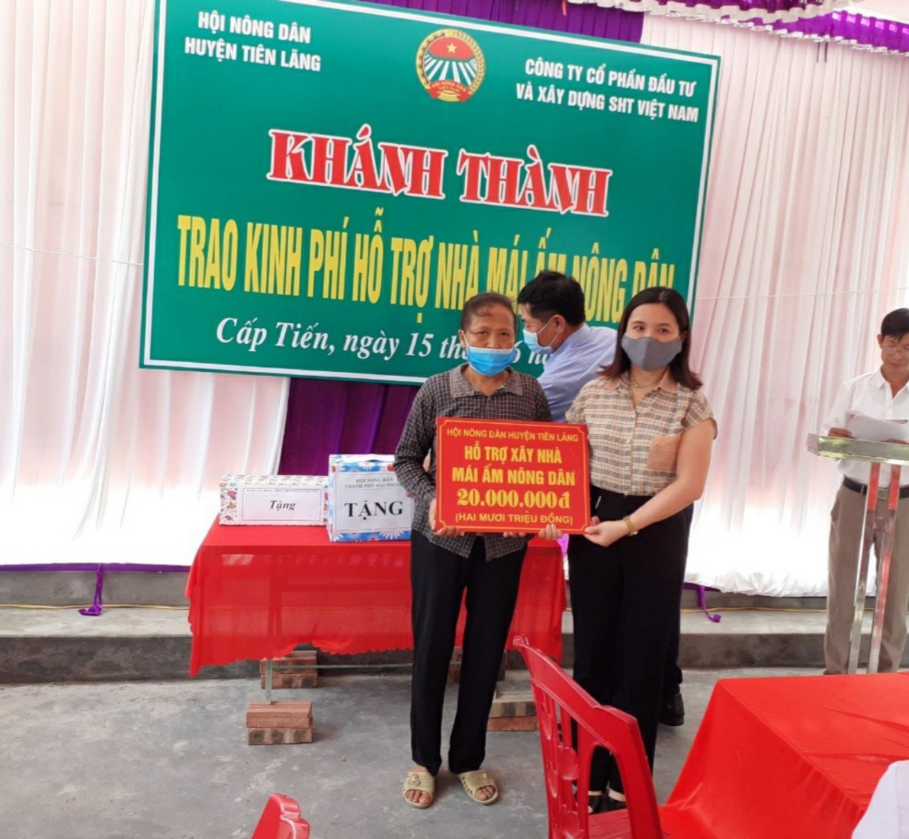 Hội Nông dân Hải Phòng: Khánh thành hàng loạt nhà “Mái ấm nông dân” - Ảnh 1.
