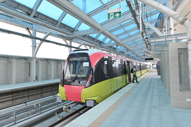 Tin hot Hà Nội hôm nay 1/7: Chạy thử nghiệm 8,5km tàu metro Nhổn - ga Hà Nội; Kho nước hoa giả &quot;khủng&quot;ở Tây Hồ - Ảnh 2.