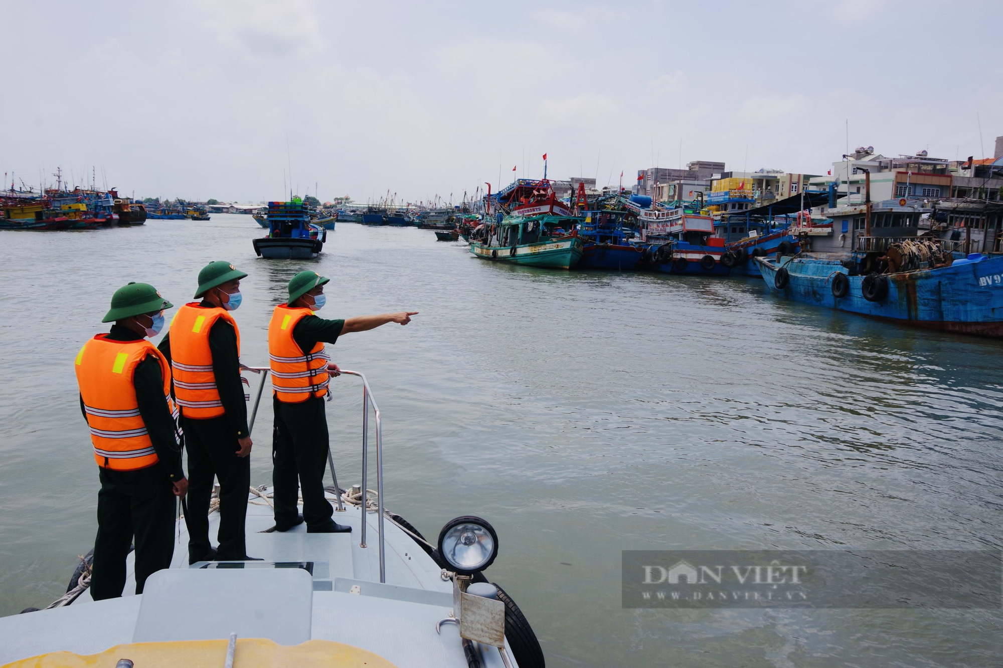 Bà Rịa – Vũng Tàu: Xét nghiệm cho tiểu thương, nghiệp đoàn bốc xếp, tài xế, ra sức dập dịch - Ảnh 2.