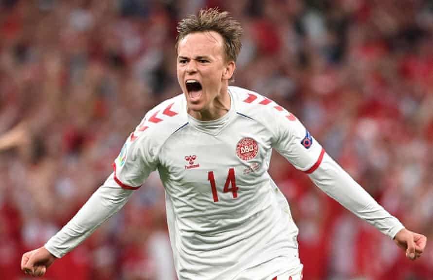 Giao lưu trực tuyến Euro 2020: Chung kết &quot;nảy lửa&quot; và cơ hội cho người Anh - Ảnh 1.