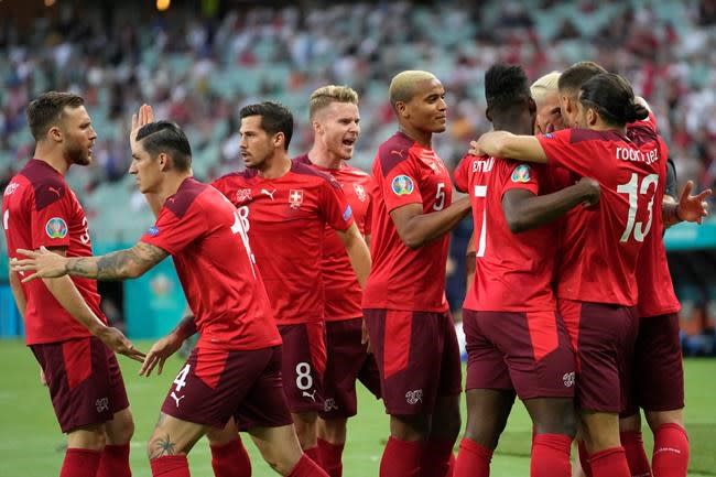 Giao lưu trực tuyến Euro 2020: Chung kết &quot;nảy lửa&quot; và cơ hội cho người Anh - Ảnh 1.