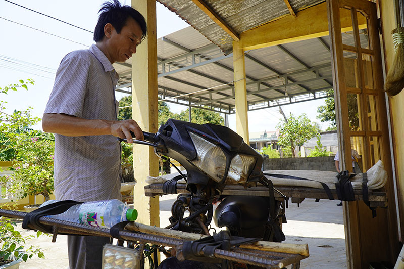 Quảng Trị: Éo le cho nông dân Việt &quot;khóc ròng&quot; khi bỏ tiền tỷ trồng chuối bên Lào - Ảnh 3.