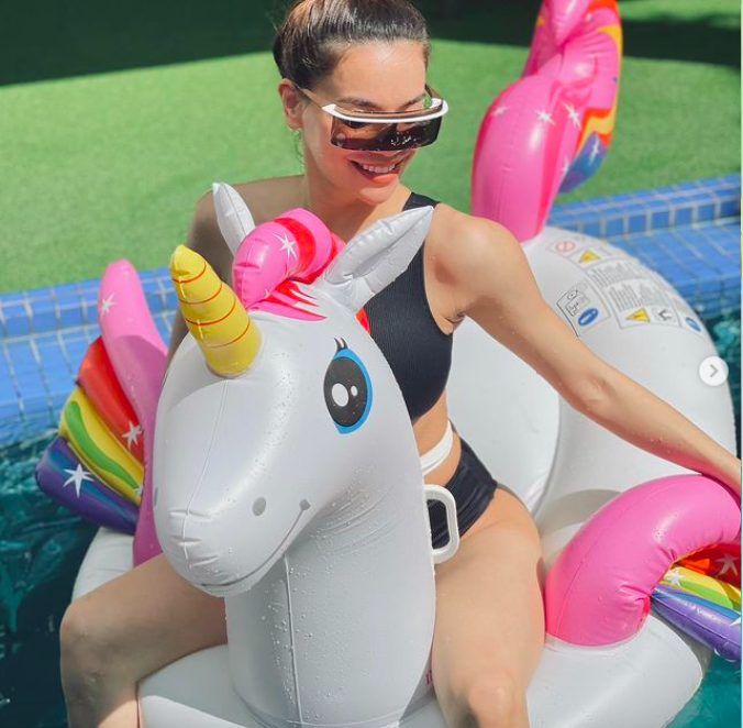 Hồ Ngọc Hà táo bạo mặc bikini quyến rũ ở bể bơi, Ninh Dương Lan Ngọc dẫn đầu top sao mặc đẹp tuần qua - Ảnh 6.