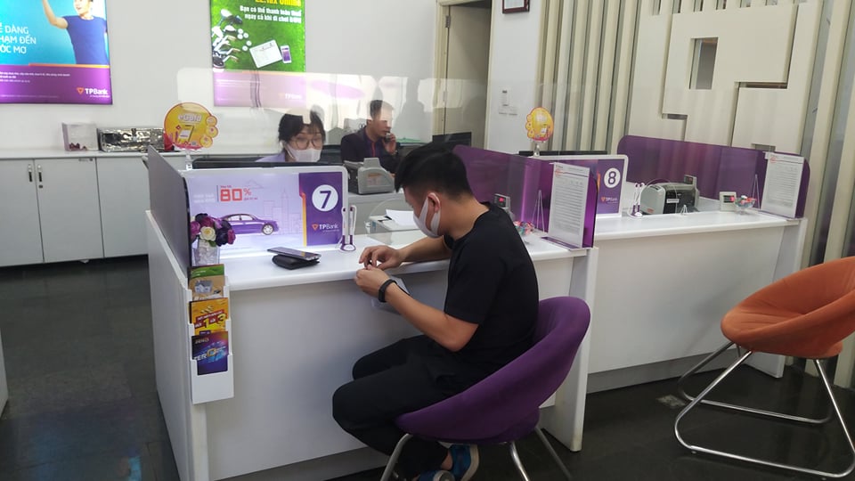 Có ngân hàng được nới room tăng trưởng tín dụng lên 17,4%, doanh nghiệp “thở phào”  - Ảnh 1.