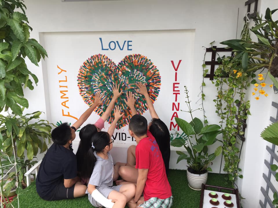 ông bố trẻ 'sở hữu' sân thượng rau và 'ao' cá đáng mơ ước - Ảnh 3.