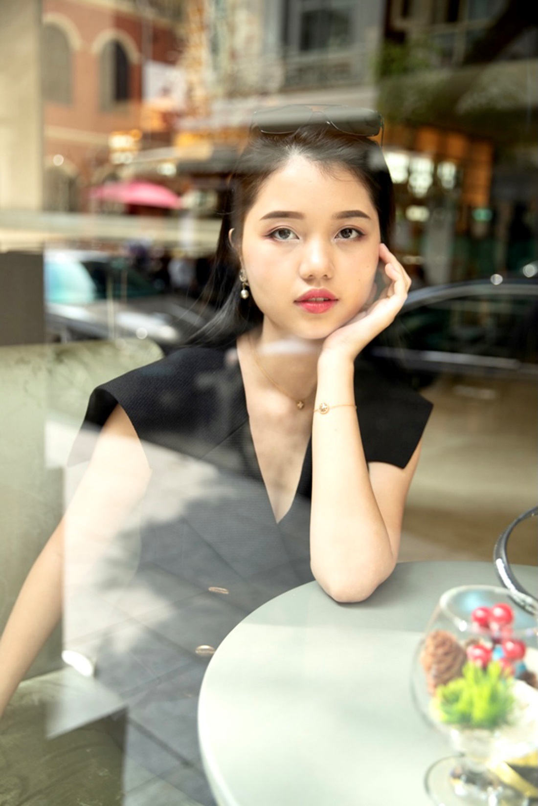 &quot;Cô giáo thiên thần&quot; của ĐH Ngoại thương, nhà &quot;3 đời làm giảng viên&quot; - Ảnh 3.