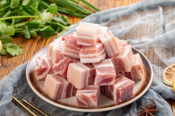 Không bảo quản thịt lợn trực tiếp trong tủ lạnh. Hãy học một mẹo nhỏ từ người bán hàng, thịt lợn không bị hư hỏng - Ảnh 2. Không bảo quản thịt lợn trực tiếp trong tủ lạnh. Hãy học một mẹo nhỏ từ người bán hàng, thịt lợn không bị hư hỏng - Ảnh 2.