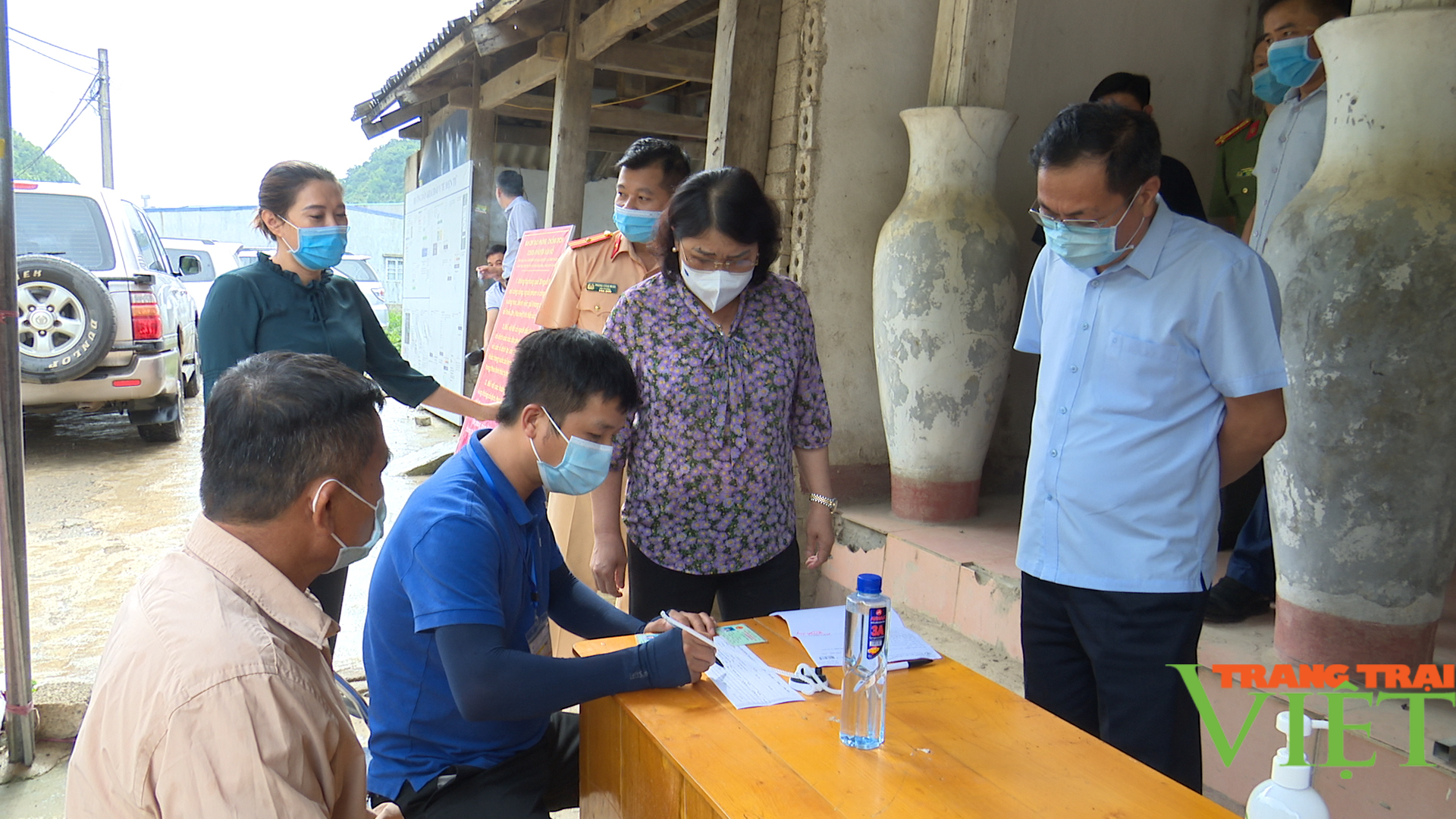Sơn La: Sẽ test nhanh Covid-19 đối với những người vào địa bàn tỉnh  - Ảnh 2.