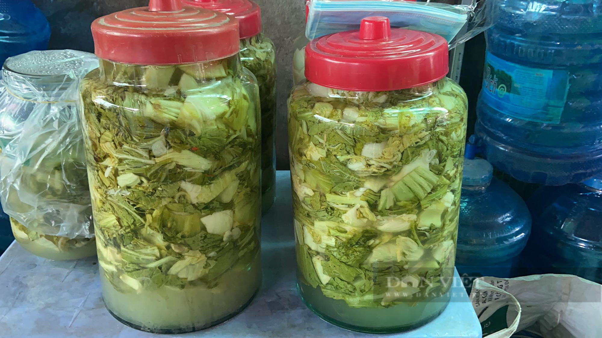 Đồng Nai: Bếp ăn đỏ lửa mỗi ngày nấu cơm ngon hỗ trợ tuyến đầu chống dịch - Ảnh 7.