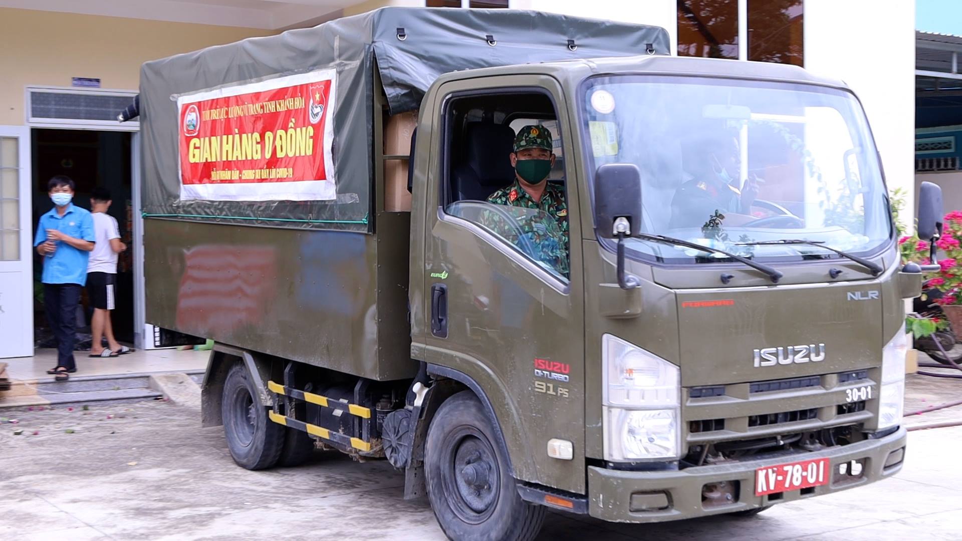 Khánh Hòa: Hơn 1 tấn rau củ quả được hỗ trợ cho người dân gặp - Ảnh 1. Khánh Hòa: Hơn 1 tấn rau củ quả được hỗ trợ cho người dân gặp - Ảnh 1.