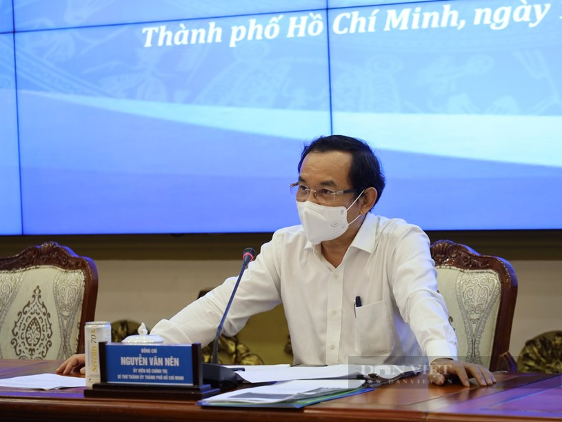 KHẨN: TP.HCM tăng cường một số biện pháp thực hiện Chỉ thị số 16 - Ảnh 1.