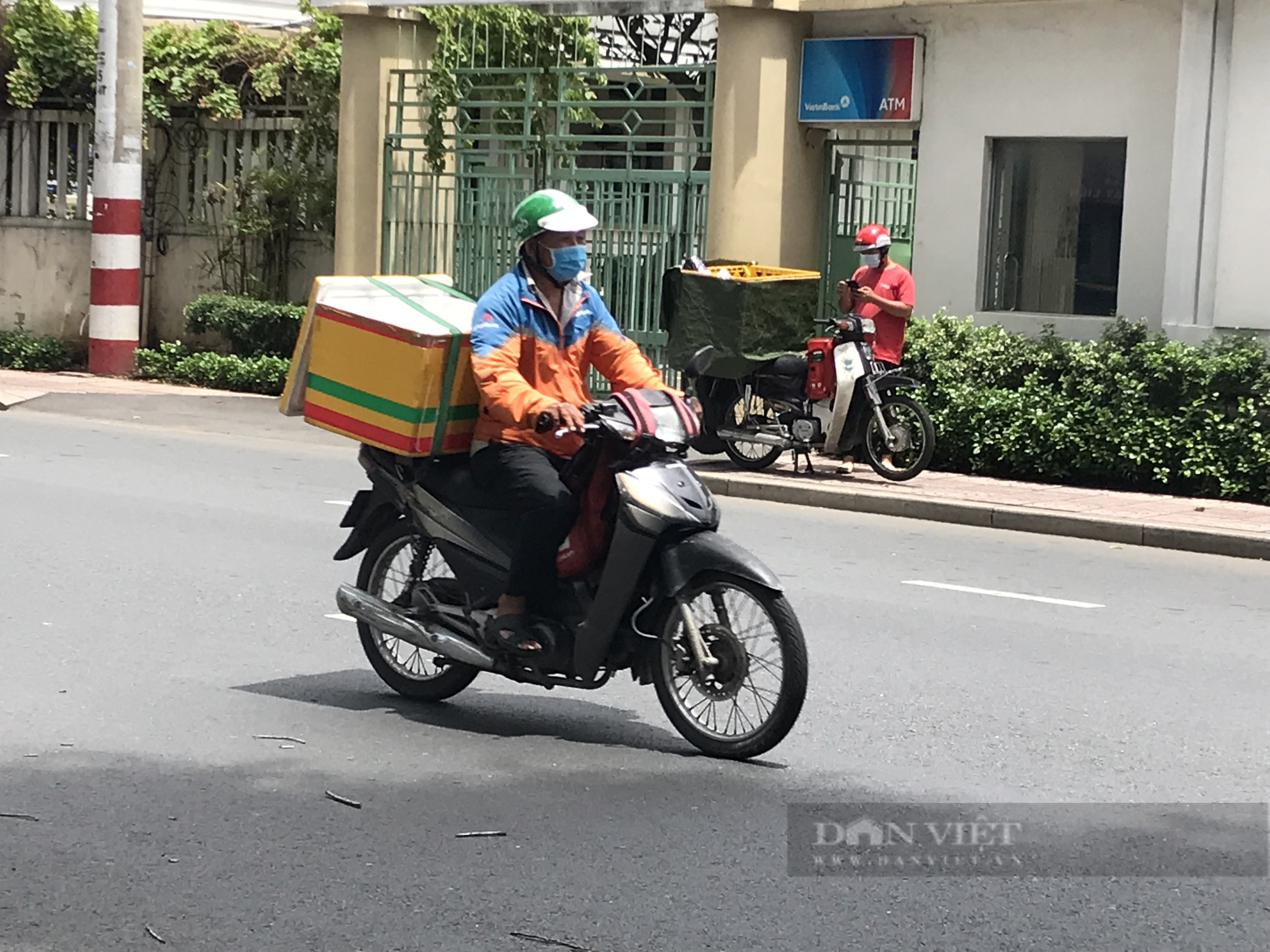 TP.HCM: Siết chặt các hoạt động của shipper - Ảnh 4.