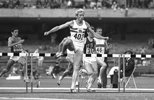 Chuyện lạ Olympic: VĐV Thụy Điển khiến cả đội mất HCĐ vì… 2 cốc bia - Ảnh 1.