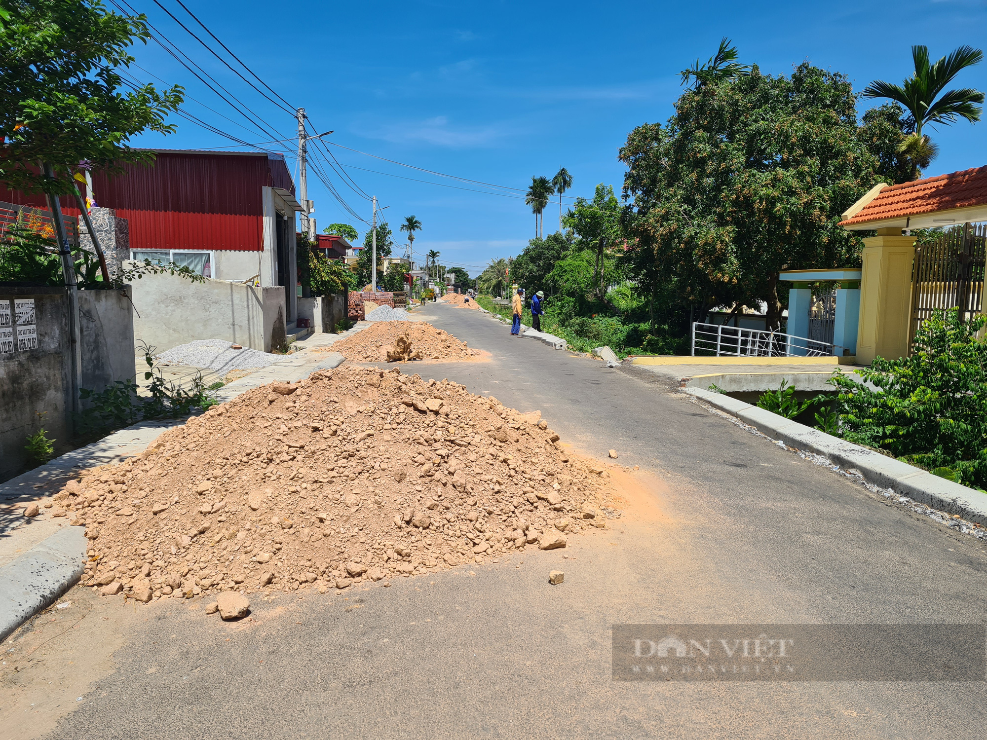 Hải Phòng:  Sau phản ánh của Dân Việt  đường thôn Thọ Linh đã được khẩn trương thi công   - Ảnh 5.