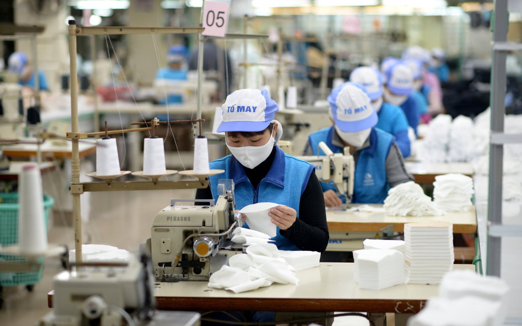 Dịch Covid-19 lần thứ 4 khiến 80 nghìn DN "rời" thị trường: Shark Phú kiến nghị bơm tiền đến từng DN