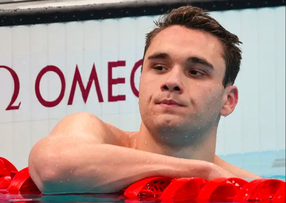 VĐV bơi lội Hungary: Quần thủng, vẫn phá kỷ lục của Michael Phelps, đoạt HCV - Ảnh 1.
