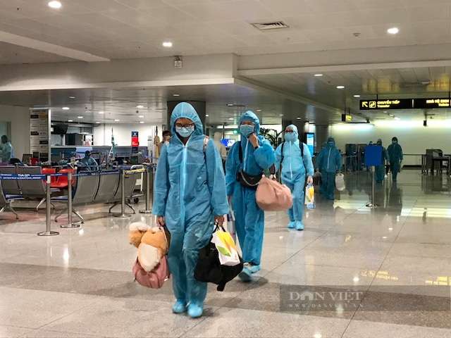 Phó Thủ tướng Vũ Đức Đam: TP.HCM cần hạn chế người đi lại, không ra khỏi nhà khi không cần thiết - Ảnh 3.