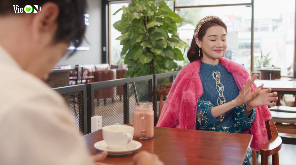 Cây táo nở hoa tập 42: Báu cặp với sugar daddy ôm mộng đổi đời - Ảnh 3.