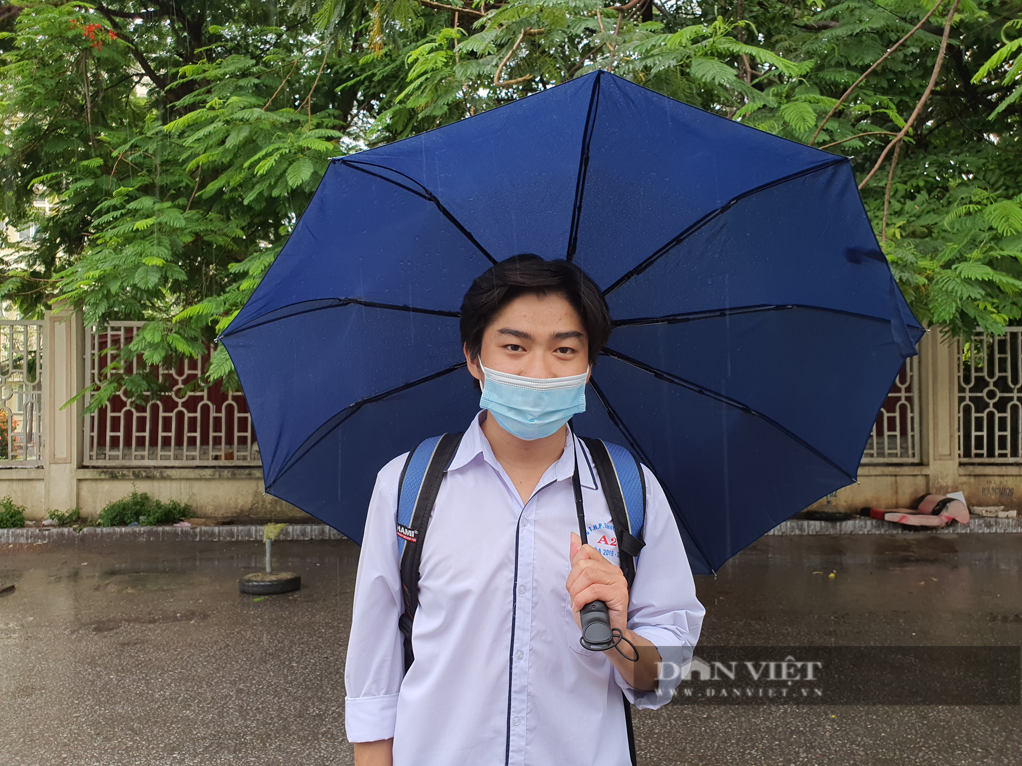 Thanh Hóa: Thí sinh hoàn thành môn thi đầu tiên với tâm trạng phấn khởi - Ảnh 2.