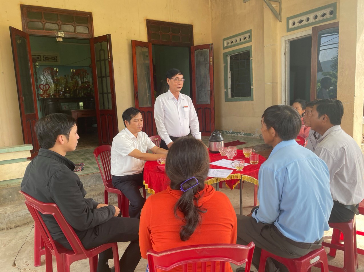Quảng Ngãi: Bảo hiểm Agribank chi trả 264 triệu đồng cho khách hàng không may qua đời - Ảnh 2. Quảng Ngãi: Bảo hiểm Agribank chi trả 264 triệu đồng cho khách hàng không may qua đời - Ảnh 2.