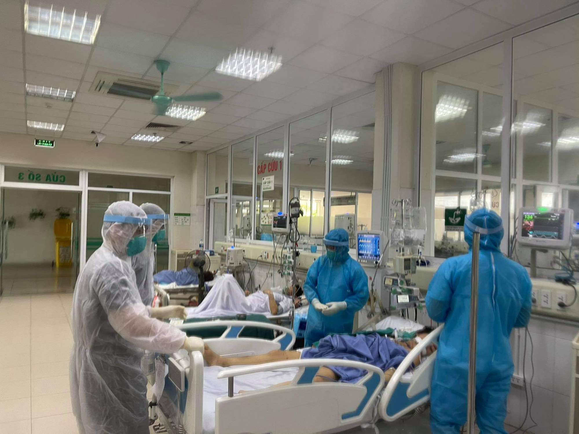 Thêm 3 bệnh nhân Covid1-19, đều là người cao tuổi có bệnh nền nặng - Ảnh 1.
