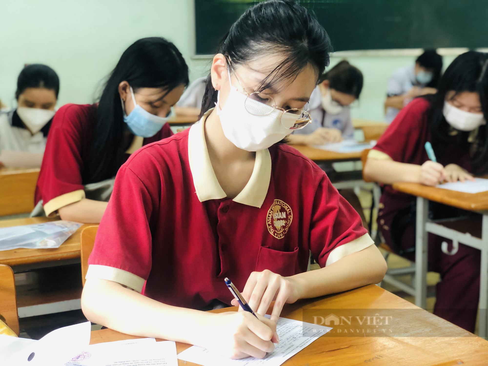 TP.HCM: Thí sinh F0 âm tính sau 3 lần xét nghiệm - Ảnh 2.