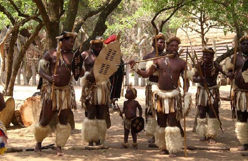 Nam Phi: Cách kiểm tra trinh tiết của bộ tộc Zulu với phụ nữ, đàn ông gây tranh cãi trong khoa học - Ảnh 8.