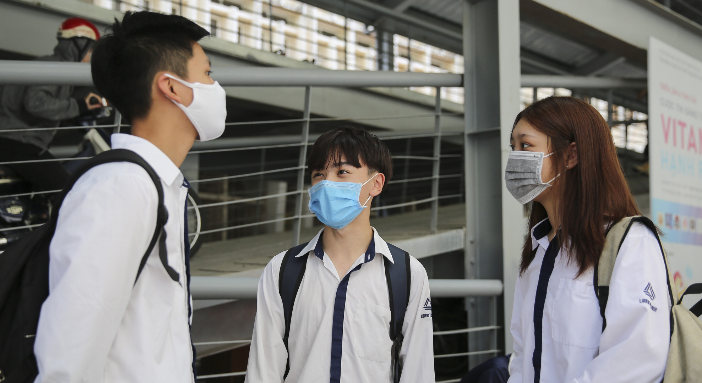 Loạt trường đầu tiên công bố điểm chuẩn ngành Tài chính Ngân hàng 2021 - Ảnh 1.