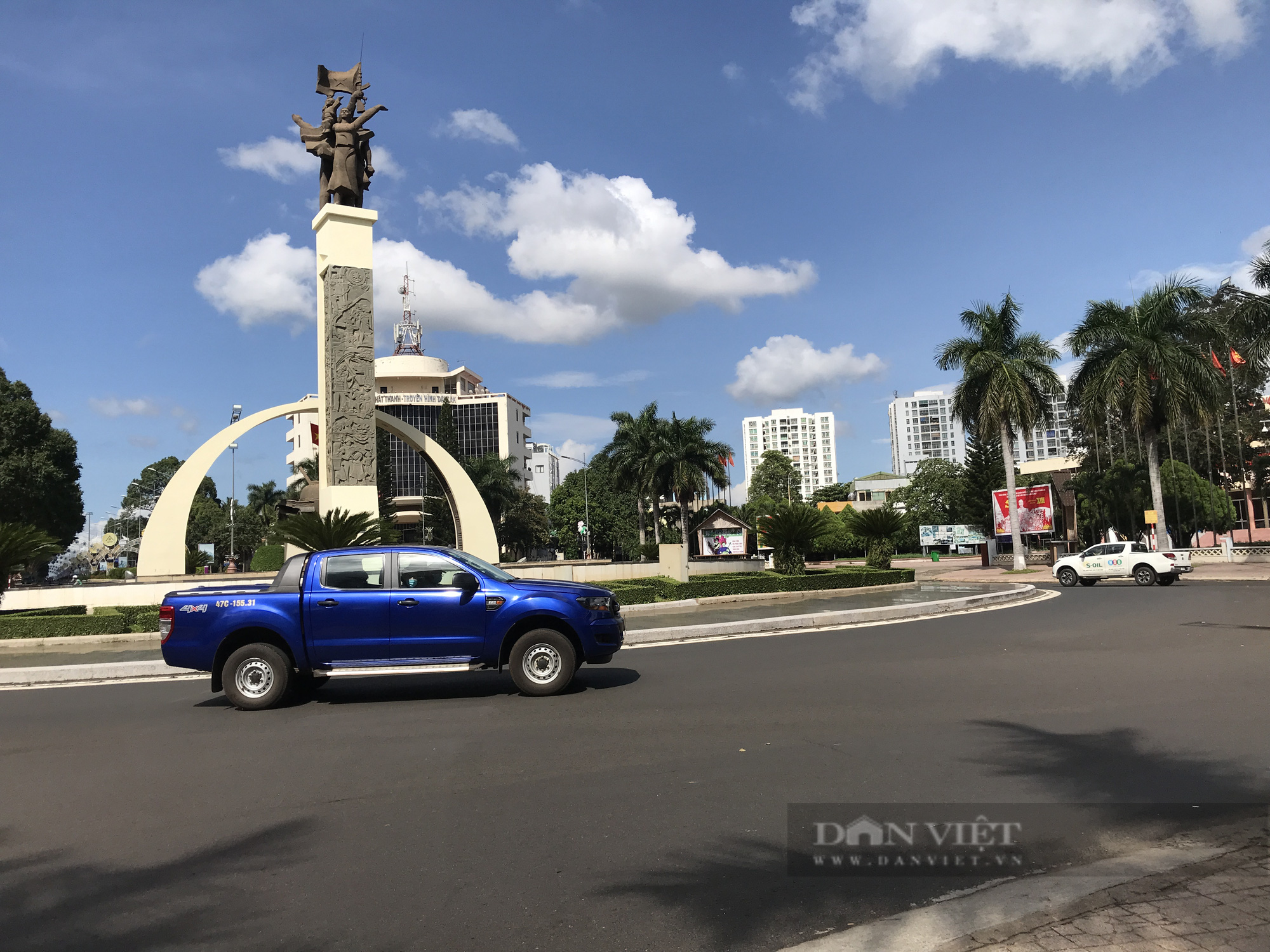 TP.Buôn Ma Thuột thêm 2 bệnh nhân Covid-19 trong cộng đồng trong thời gian thực hiện Chỉ thị 16 - Ảnh 2.