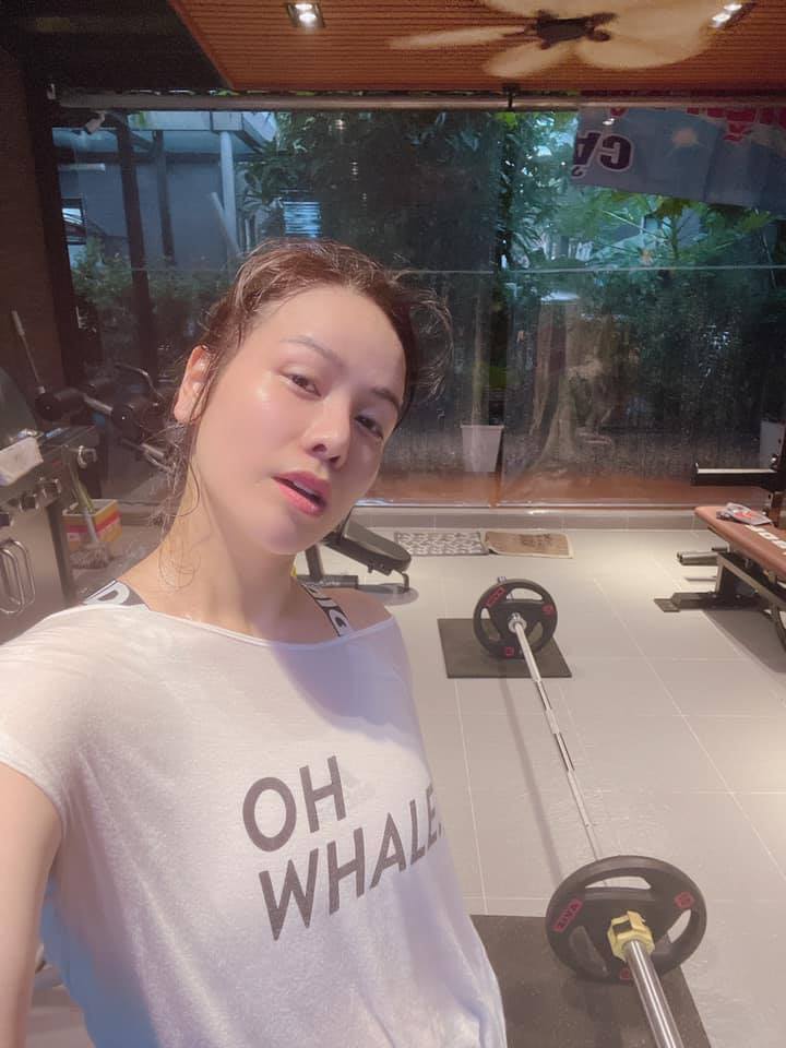 Biệt thự &quot;khủng&quot; của Nhật Kim Anh gây &quot;choáng&quot; vì hóa vườn rau xanh mướt, đắt giá - Ảnh 12.
