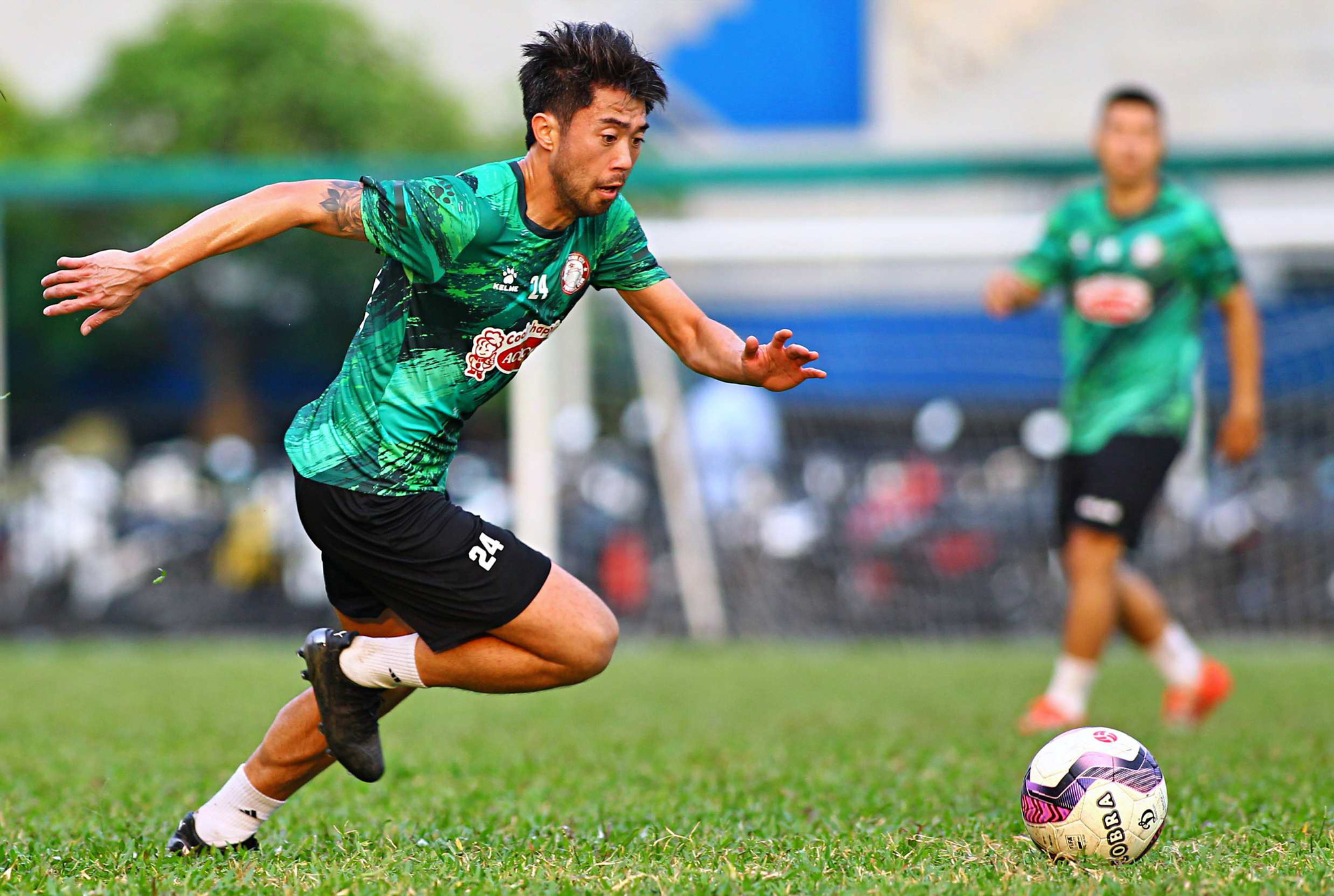 V.League 2021 bị hoãn, tương lai nào chờ Lee Nguyễn? - Ảnh 1.
