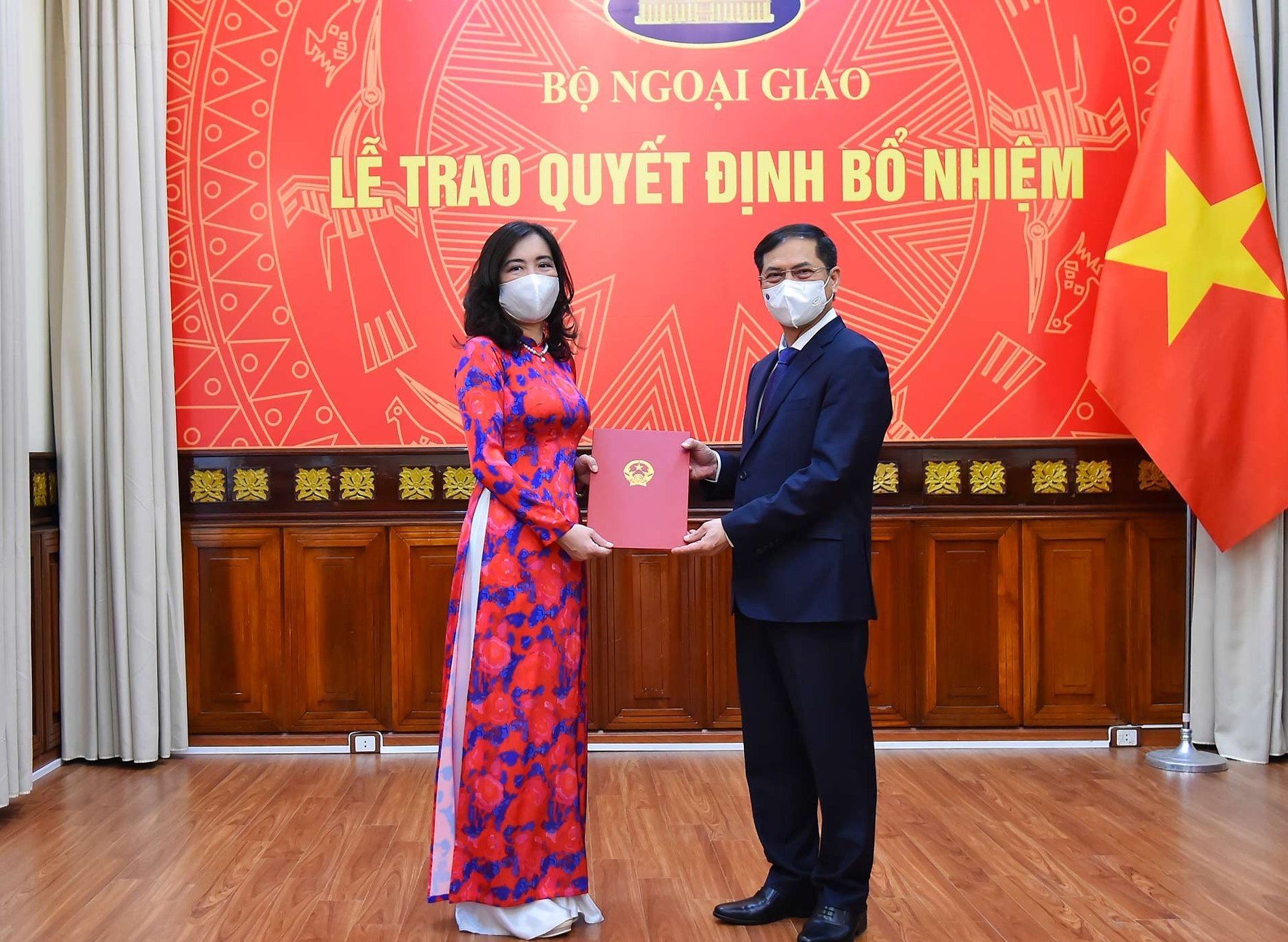 Người phát ngôn Bộ Ngoại giao Lê Thị Thu Hằng được bổ nhiệm thêm chức vụ mới - Ảnh 2.