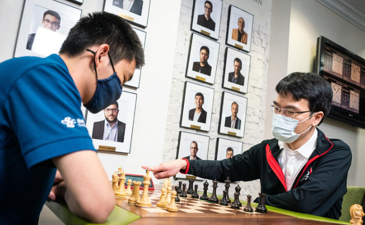 Lê Quang Liêm cầm hòa &quot;vua cờ chớp&quot; Hikaru Nakamura  - Ảnh 2.