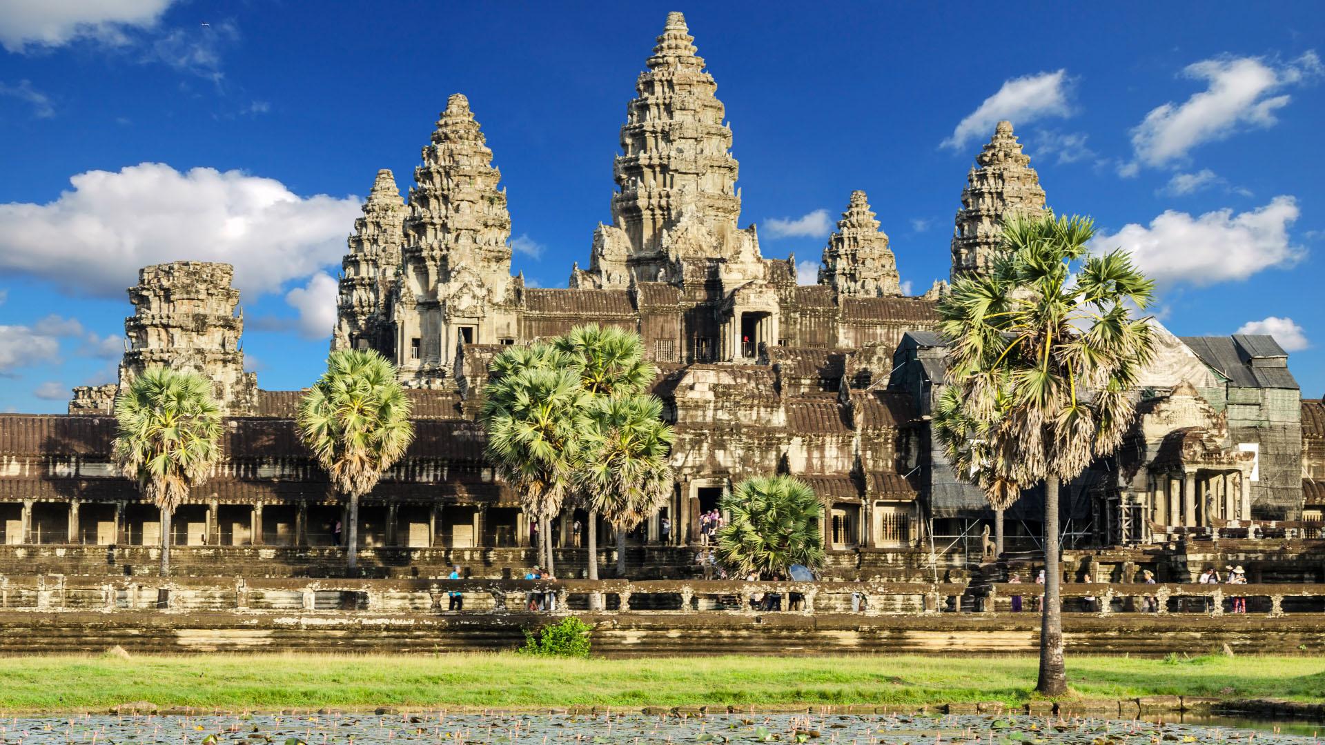 Top 10 ngôi chùa vừa đẹp vừa linh thiêng ở Châu Á - Ảnh 1.