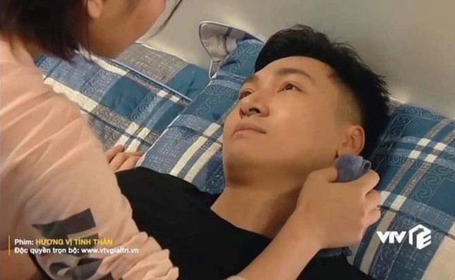 Những chi tiết vô lý khiến khán giả khó chịu khi xem Hương Vị Tình Thân - Ảnh 5.