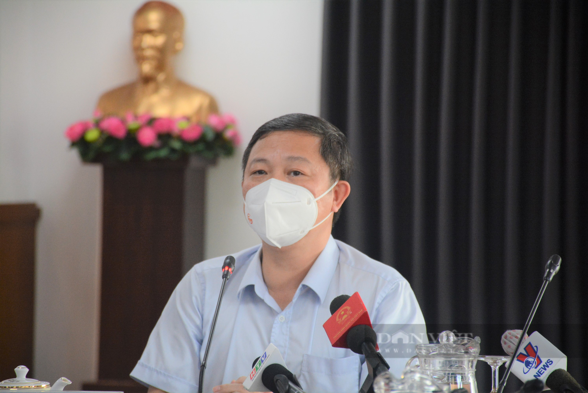TP.HCM: Mỗi ngày có khoảng 1,2 triệu lượt người ra đường - Ảnh 1.