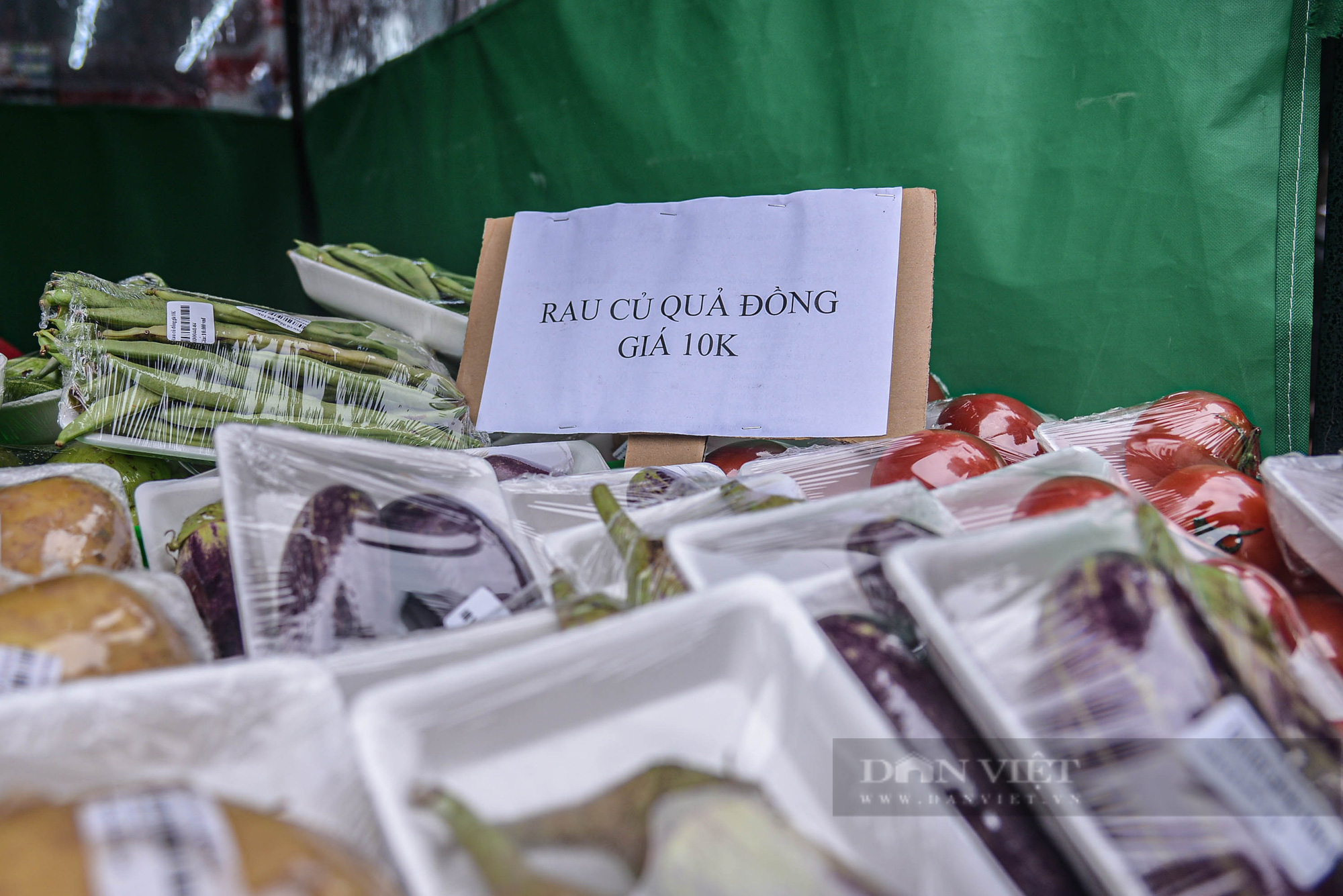 Hà Nội: Cửa hàng không người bán - mô hình hay thời giãn cách xã hội - Ảnh 3.