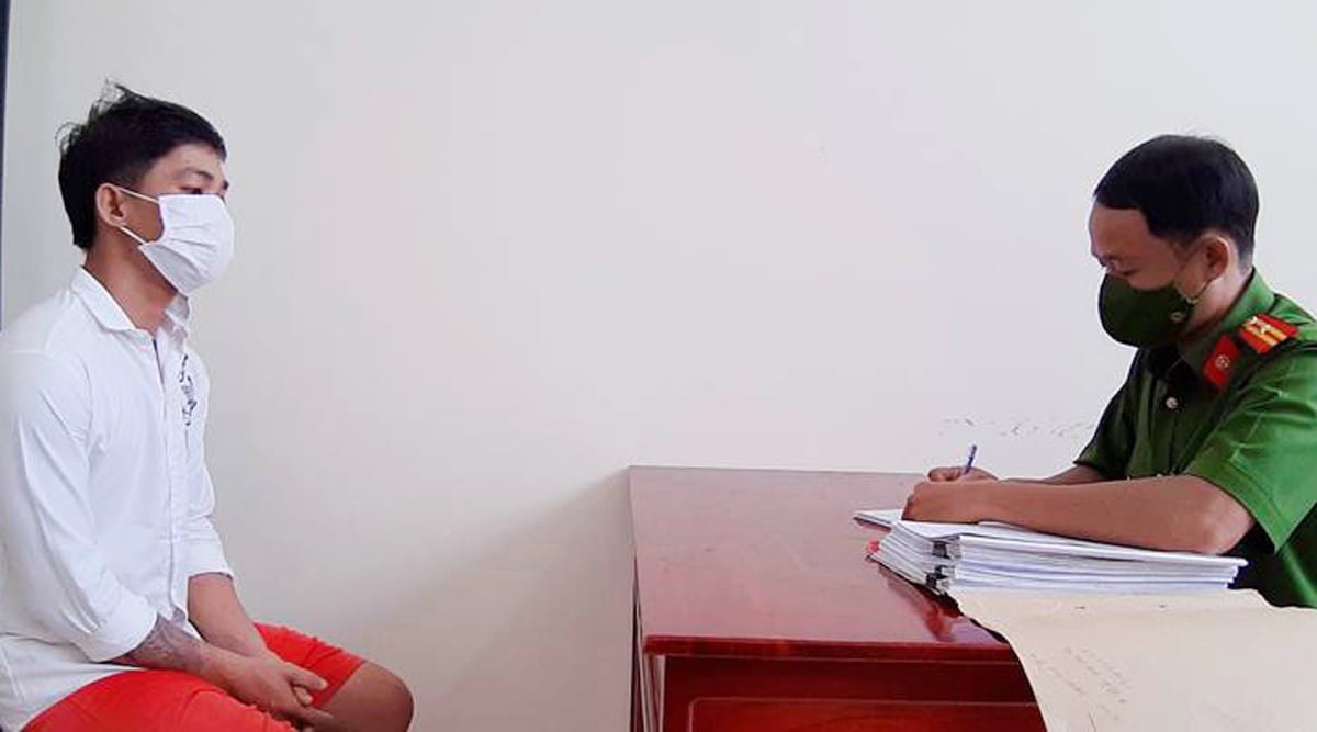 Đối tượng đang bị khởi tố vẫn đi... cướp - Ảnh 1.