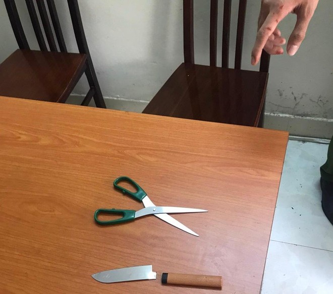 Tấn công công an, khi bị khống chế lại lăn ra vu vạ công an đánh người - Ảnh 3.