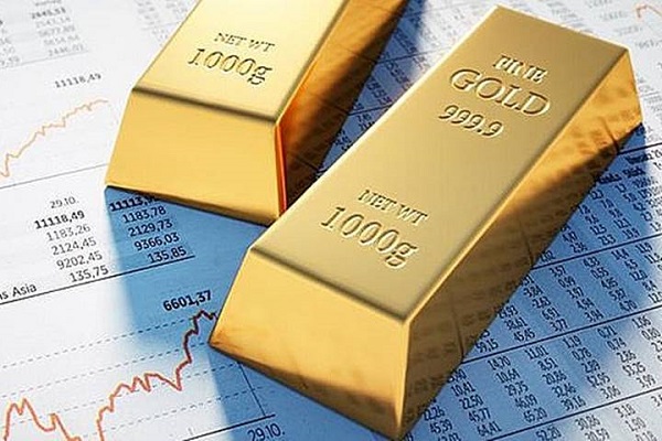 Giá vàng hôm nay 11/8: Sau đà giảm sâu, vàng thế giới rẻ hơn vàng SJC đến 8 triệu đồng/lượng - Ảnh 1. Giá vàng hôm nay 11/8: Sau đà giảm sâu, vàng thế giới rẻ hơn vàng SJC đến 8 triệu đồng/lượng - Ảnh 1.