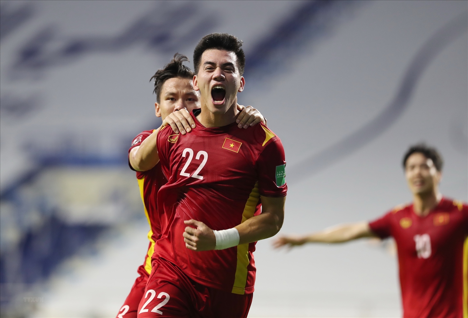 Tin sáng (30/8): Nhắc tới bầu Đức, báo Trung Quốc lo đội nhà thua ĐT Việt Nam - Ảnh 1.