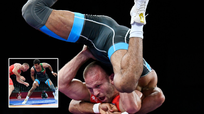 Clip: Đô vật Iran hạ đối thủ bằng chiêu độc tại Olympic Tokyo 2020 - Ảnh 1.