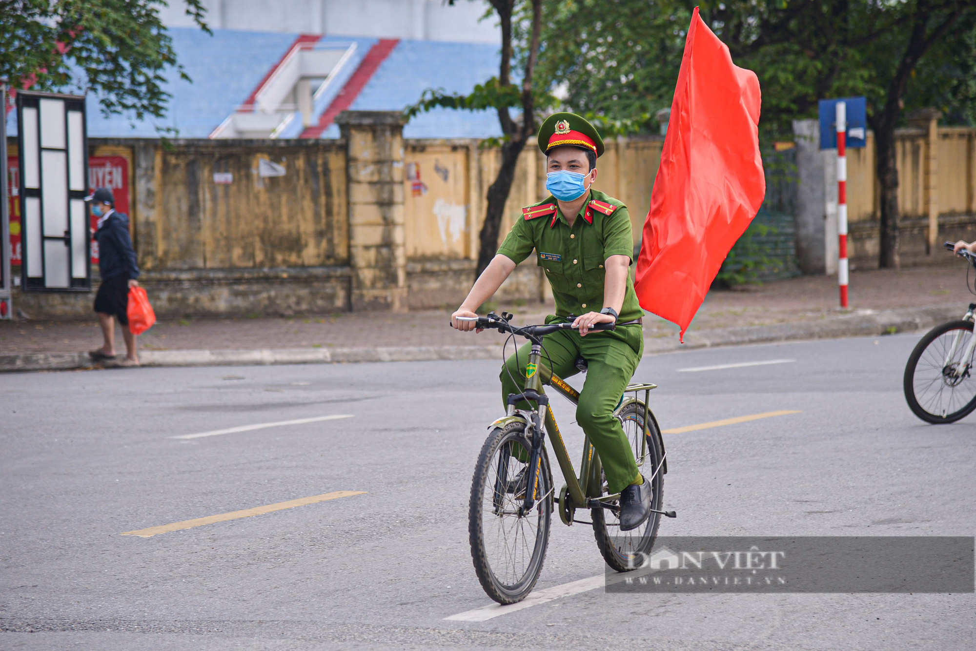 Hà Nội:  Những chiếc loa tuyên truyền len lỏi trong từng ngõ nhỏ - Ảnh 8.