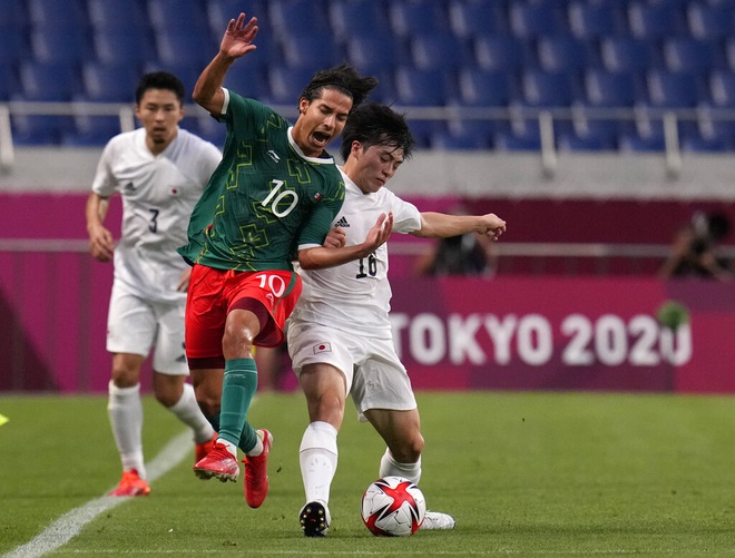 Ảnh: Kubo tịt ngòi và khóc sau trận, Olympic Nhật Bản mất huy chương vào tay các chàng trai Mexico - Ảnh 2.