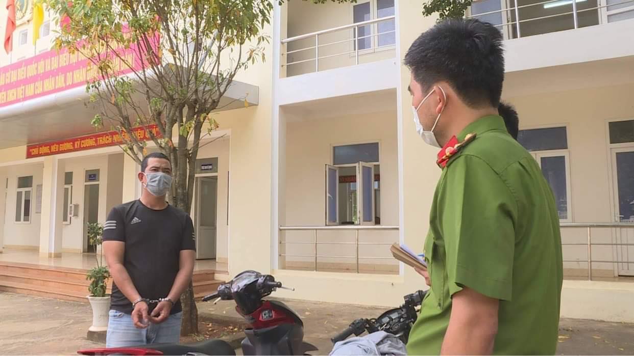 Đắk Lắk: Trộm chưa đủ xài, mượn thêm 4 xe cầm cố - Ảnh 1.